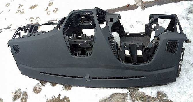 Накладка панели приборов 84710-2Y0009P на Hyundai IX 35 10- (Хюндай Ай Ровно - изображение 1