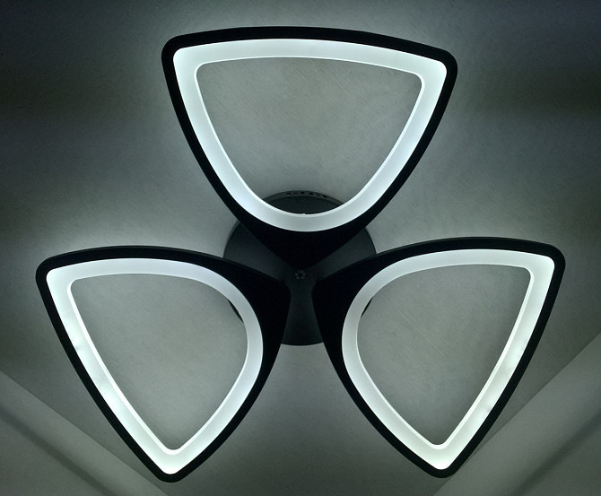 Люстра стельова LED з пультом A2282/3-bk Чорний 9х63х63 см. Киев - изображение 1