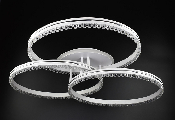 Люстра стельова LED з пультом A55063/3A-RGB-wh-ch Білий 17х81х81 см. Киев - изображение 1