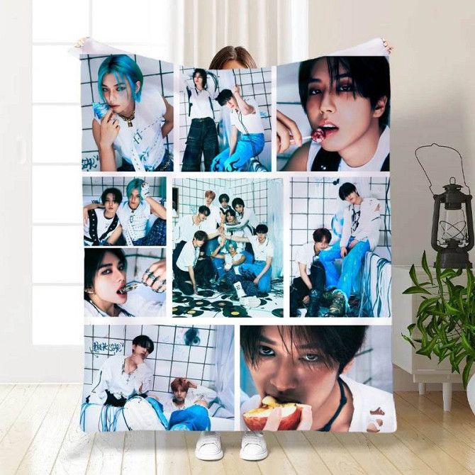 Плед 3D Stray Kids collage №2 3384_B 15808 135х160 см Київ - изображение 1