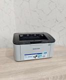 Лазерный ПРОШИТЫЙ принтер Samsung ML 1671 + USB и сетевой кабели Раздельная
