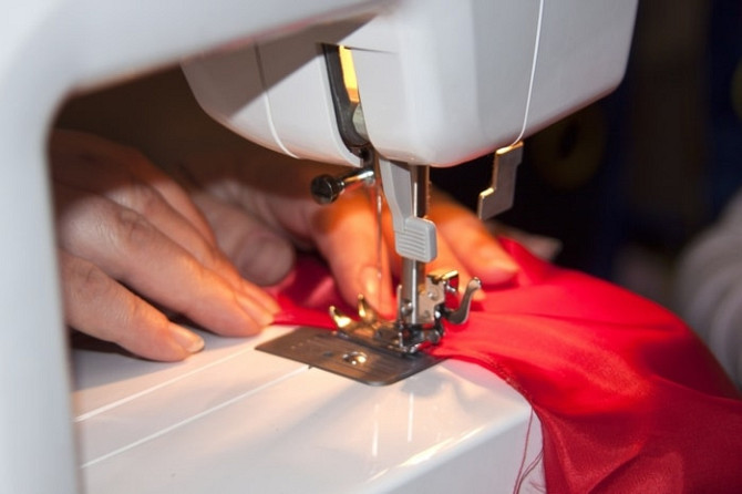 Польща. Потрібна людина з досвідом роботи у швейному цеху, для пошиття одягу Одесса - изображение 1