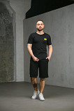 Комплект чоловічий Intruder: футболка з прапором на грудях чорна + шорти трикотажні чорні Київ