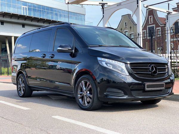 309 Микроавтобус Mercedes V класс заказать в аренду с водителем без водителя к Киев - изображение 1