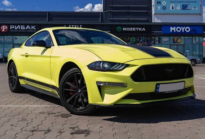 128 Ford Mustang GT 3.7 салатовый спорткар заказ аренда с водителем на съемки Киев - изображение 1