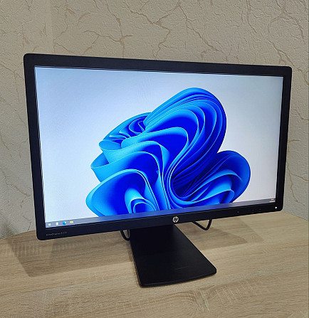 Поворотний монітор 23" HP EliteDisplay E231 FullHD/TN/LED/60Гц + VGA Раздельная - изображение 1