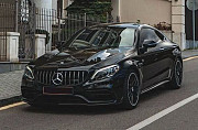 345 Прокат Мерседес без водителя Mercedes Benz C 63 AMG Сoupe черный Київ