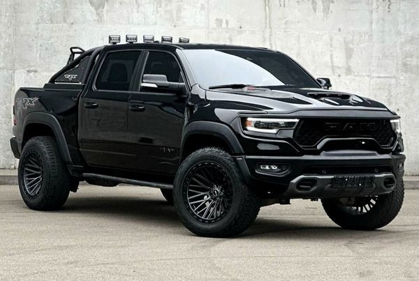 355 Аренда пикапа Dodge Ram 1500 TRX Mammoth 900 без водителя на съемки Киев - изображение 1