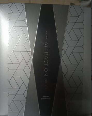 Набір Avon Attraction для нього – новий, оригінал Буча - изображение 1