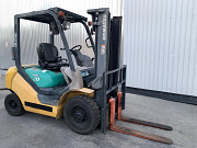 Вилковий автонавантажувач Komatsu на великих 12 колесах. Модель:FG20C-16. Випуск листопад 2005 Умань
