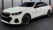 424 BMW 5 G60 белая прокат без водителя Киев
