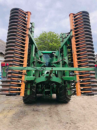 Досвідчений екіпаж надасть послуги дискування бороною Amazone Catros 6002 6,0м з трактором John Deer Киев - изображение 1