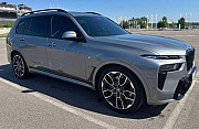 265 Аренда BMW X7 40D 2024 серый внедорожник с водителем на свадьбу Київ