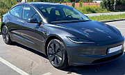 305 Авто на свадьбу Tesla Model 3 cерая с водителем Київ