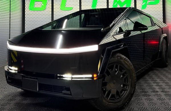 351 Tesla Cybertruck черный аренда на фотосессию съемки Київ - изображение 1