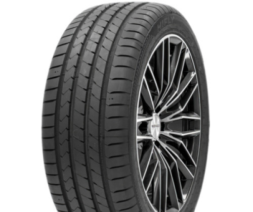 205/55 R17 Hifly HF-820 95W Легкова шина Киев - изображение 1
