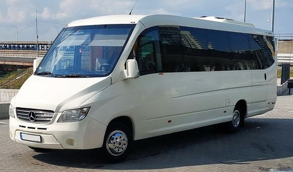 042 Автобус на свадьбу трансфер Mercedes-Benz белый аренда Київ - изображение 1