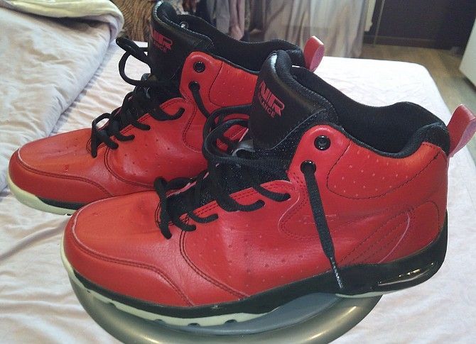Кроссовки мужские высокие, air balance , 42,5 eu (9,5 us), красные, кожзам, демисезон Київ - изображение 1