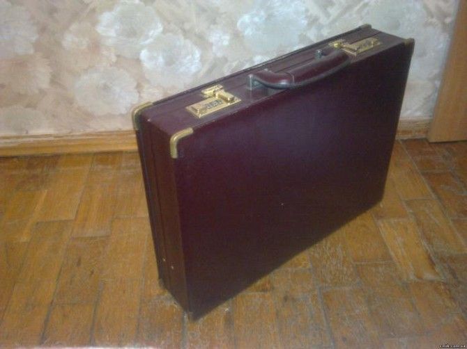 Продам Классический мужской дипломат PRESTO Днепр - изображение 1