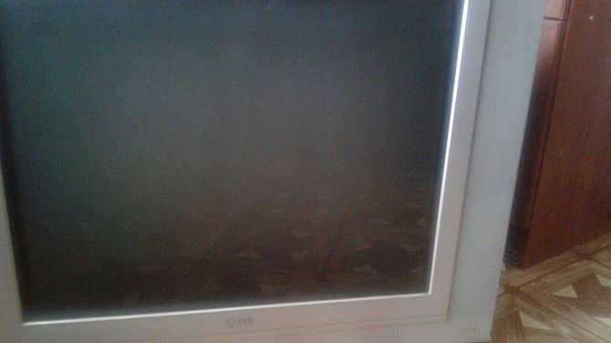 продам б\у телевизор LG Одесса - изображение 1