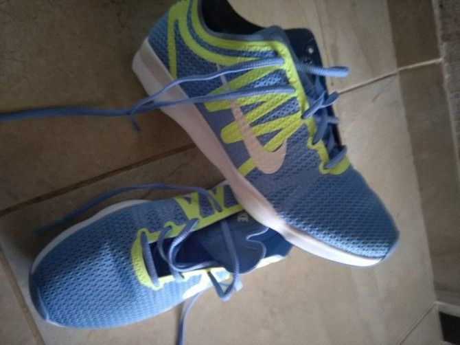 продам летние женские кроссовки NIKE Киев - изображение 1