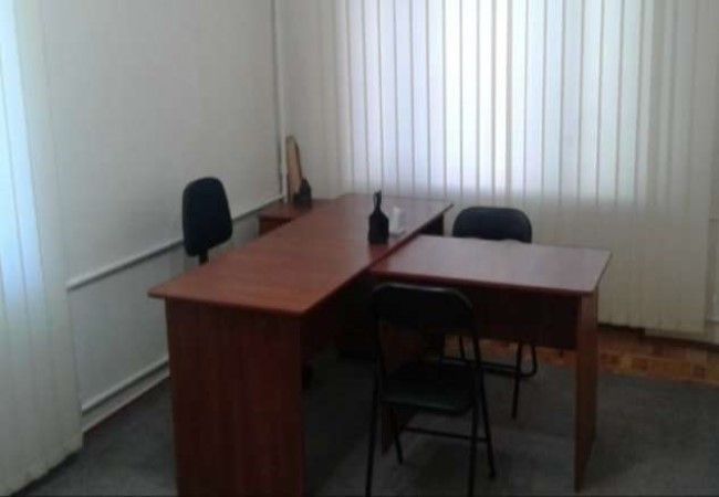 СДАЁТСЯ КОМНАТА В ОФИСЕ 20 М.КВ. КИЕВ. ДАРНИЦКИЙ Киев - изображение 1