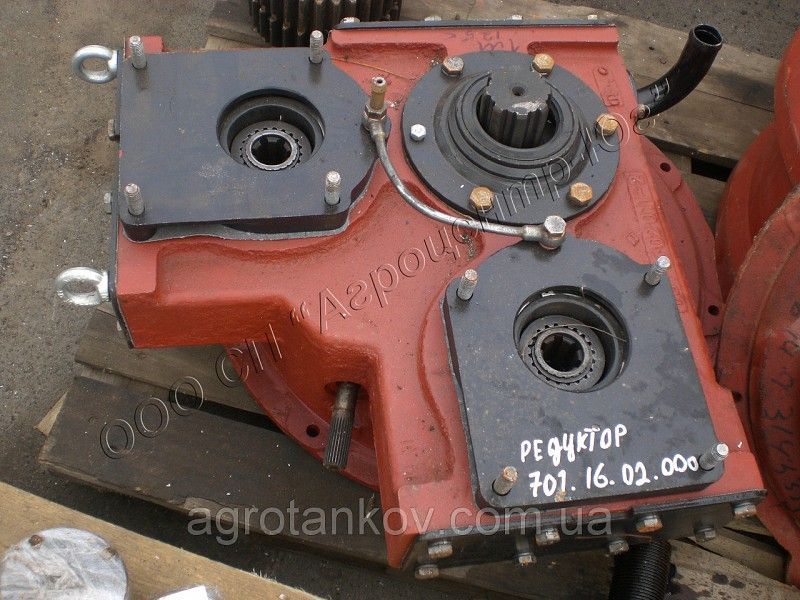 Редуктор привода насосов к-701 701. 000-2. 000-2. 000. 02.