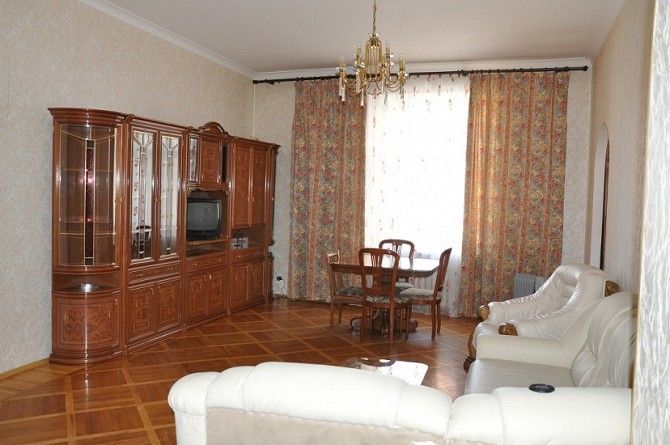 Продажа 3 ком.квартиры с ремонтом Бессарабская пл. Київ - изображение 1