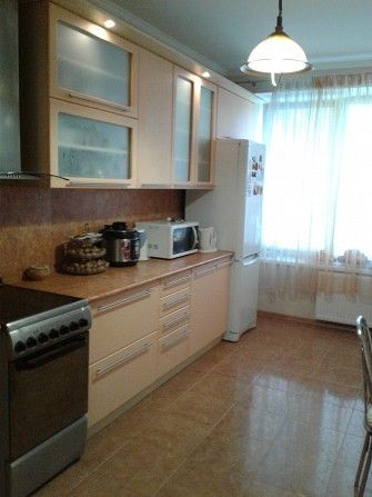 Продам 3-х комнатную квартиру Ломоносова 52 Київ - изображение 1