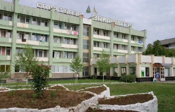 Спортивна база «Закарпаття» пропонує і спорт, і здоров’я Берегово - изображение 1