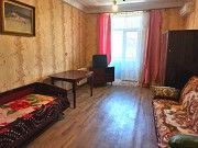 Продам 2 ком/кв в Центре - пр. Яворницкого (рядом Пассаж). Дніпро