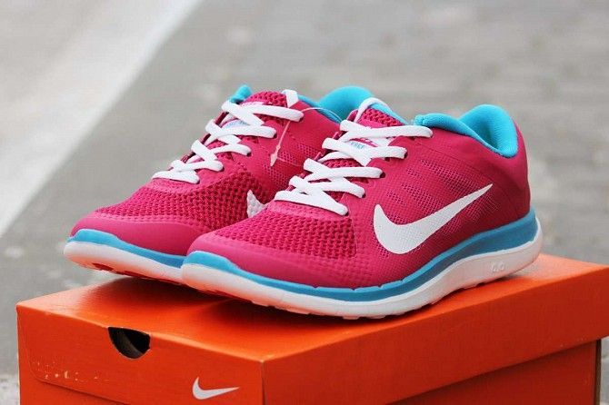 Женские кроссовки Free Run 4 0 розовые с голубым 1668 Мелитополь - изображение 1