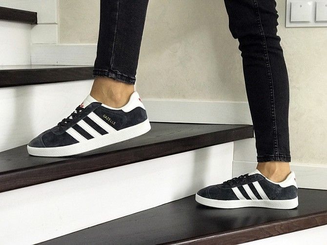 Женские кроссовки серые с белым Gazelle 8499 Мелитополь - изображение 1