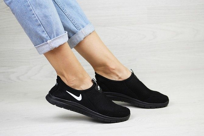 Женские кроссовки черно - белые Nike Free Run 3.0 8009 Мелитополь - изображение 1