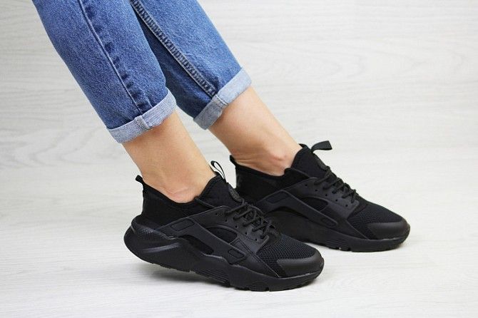 Женские кроссовки черные Nike Huarache 7899 Мелитополь - изображение 1