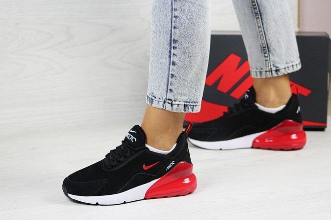 Женские кроссовки черные с красным Nike Air Max 270 8404 Мелитополь - изображение 1