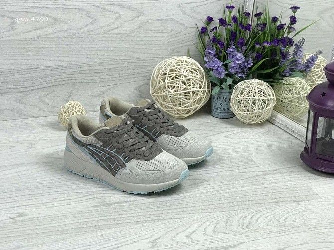 Кроссовки женские бежевые с коричневым Asics 4700 Мелитополь - изображение 1