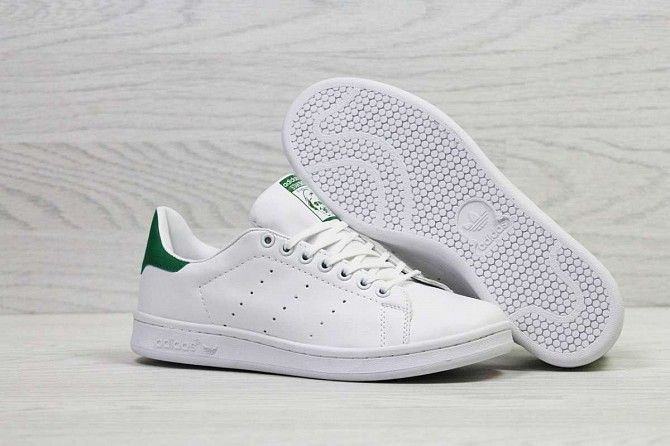 Кроссовки женские белые с зеленым Adidas Stan Smıth 5587 Мелитополь - изображение 1