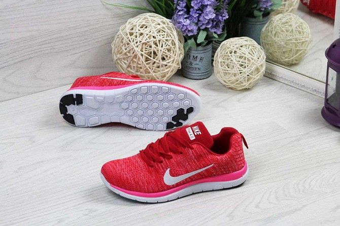 Кроссовки женские красные Nike Free Run 4.0 4902 Мелитополь - изображение 1