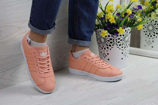 Кроссовки женские персиковые Gazelle 4202 Мелитополь - изображение 1