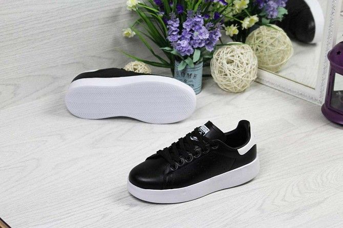 Кроссовки женские черные Stan Smith 4924 Мелитополь - изображение 1