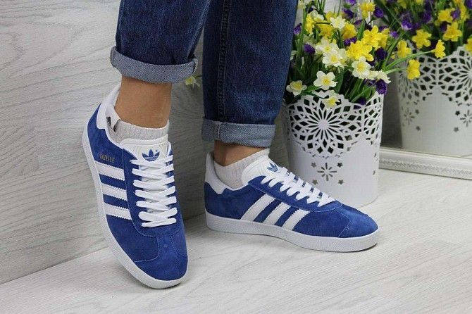 Кроссовки женские ярко синие Adidas Gazelle 4057 Мелитополь - изображение 1