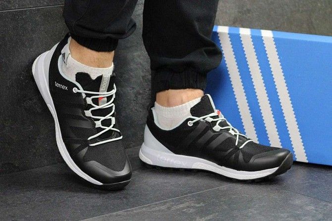 Кроссовки мужские черно-белые Terrex Boost 4619 Мелитополь - изображение 1