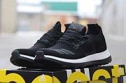 Кроссовки Adidas Pure Boost черно-белые 1665 Мелитополь