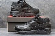 Мужские зимние кроссовки Air Huarache черные 3648 Мелитополь