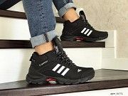 Мужские зимние кроссовки черные с белым Adidas Climaproof 8571 Мелитополь