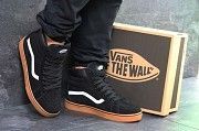 Мужские зимние кроссовки черные с белым Vans 6779 Мелитополь