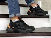Мужские зимние кроссовки черные с оранжевым Nike Air Monarch 8736 Мелитополь