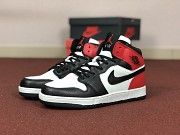 Мужские кроссовки белые с красным и черным Air Jordan 1 Retro 8580 Мелитополь