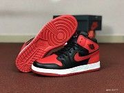 Мужские кроссовки красные с черным Nike Air Jordan 1 Retro 8577 Мелитополь